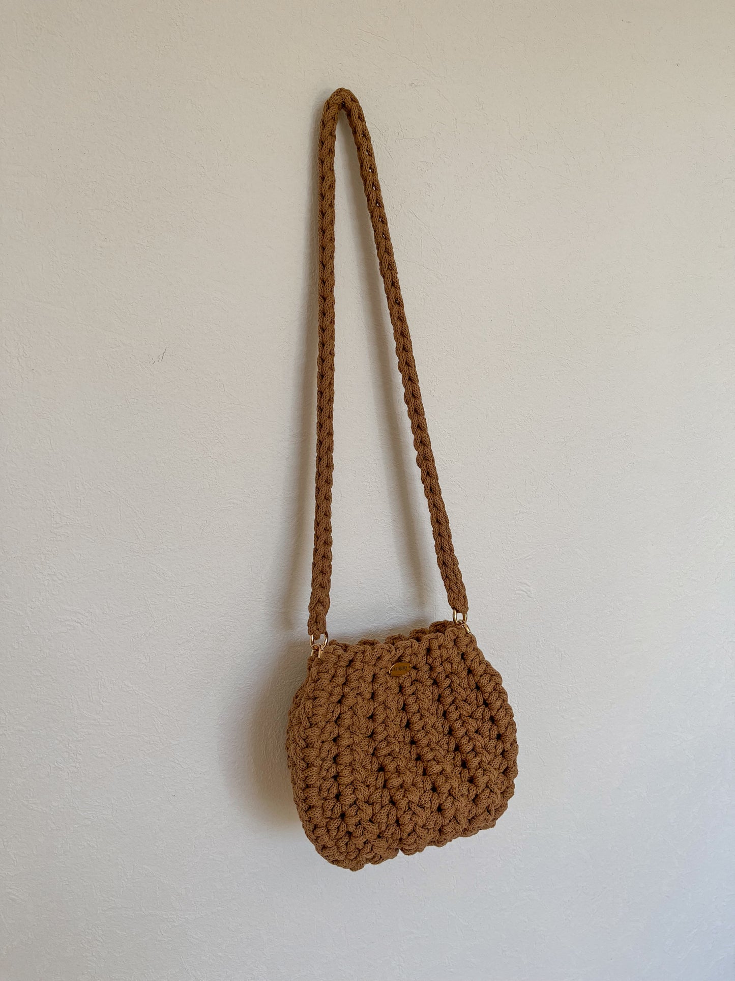 Modèle Fuchsia corde - coloris camel